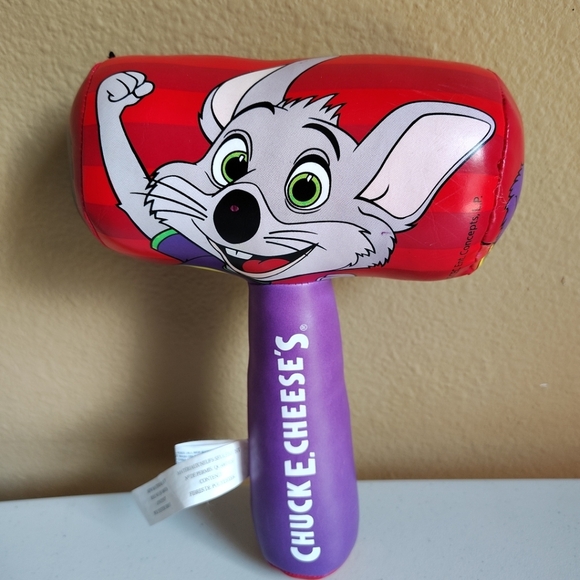 Chuck E. Cheese Pizza Lot Of 2 Collectible Toys Stackable Plush & Soft Hammer - Picture 6 of 8